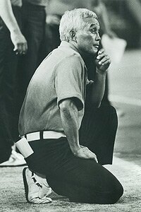 Eddie_hamada_sideline